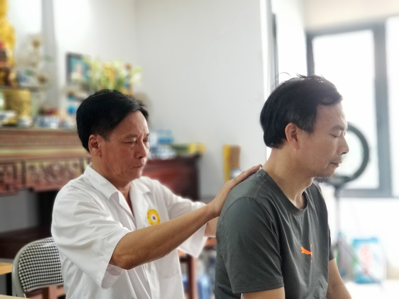 Lương y Đỗ Tuấn Nam và phương pháp chữa bệnh bằng tập khí công