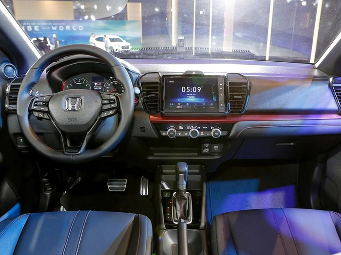 Xe ô tô Honda City giá bao nhiêu và có nên mua không