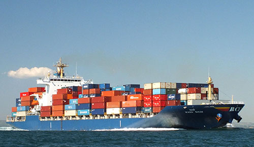 Hoạt động vận tải hàng hóa bằng đường biển