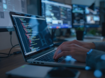7 lưu ý bảo mật sau khi thiết kế website mà bạn không nên bỏ qua - Báo Thương Gia