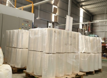 Cách sử dụng màng PE bọc hàng hóa đúng cách an toàn và hiệu quả