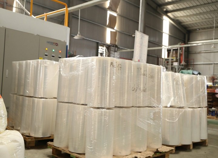 màng PE bọc hàng hóa