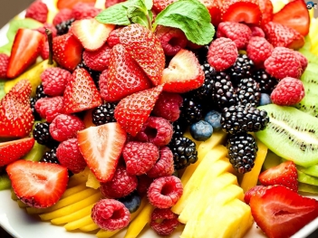 Nên ăn trái cây lúc nào để hấp thu dinh dưỡng tốt nhất? - Báo Thương Gia